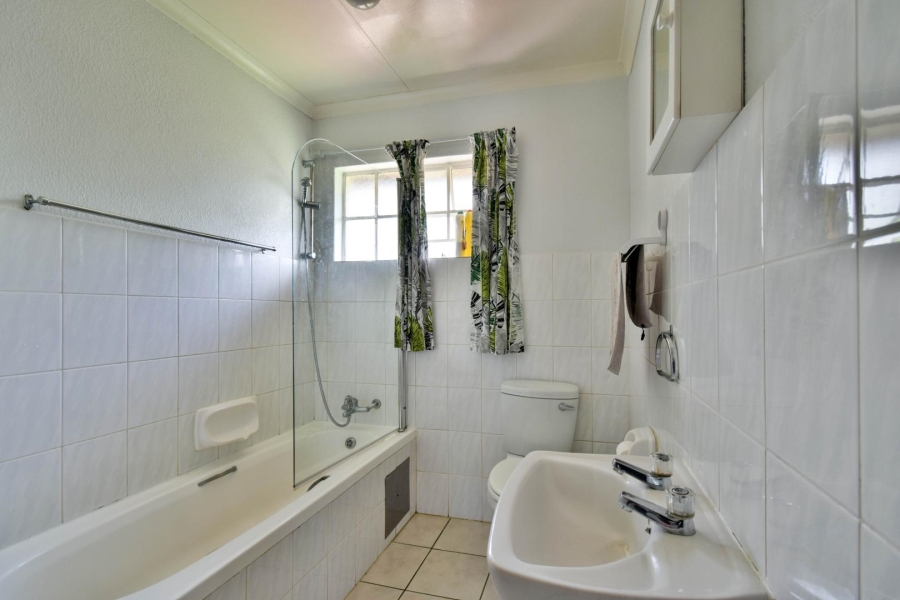 2 Bedroom Property for Sale in Elardus Park Gauteng