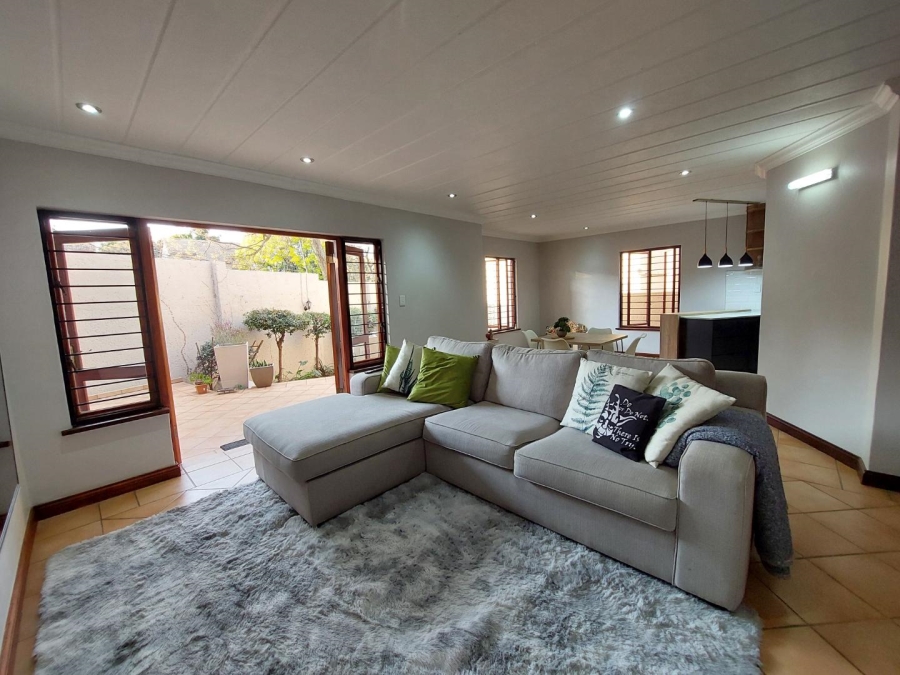 To Let 3 Bedroom Property for Rent in Morningside Gauteng