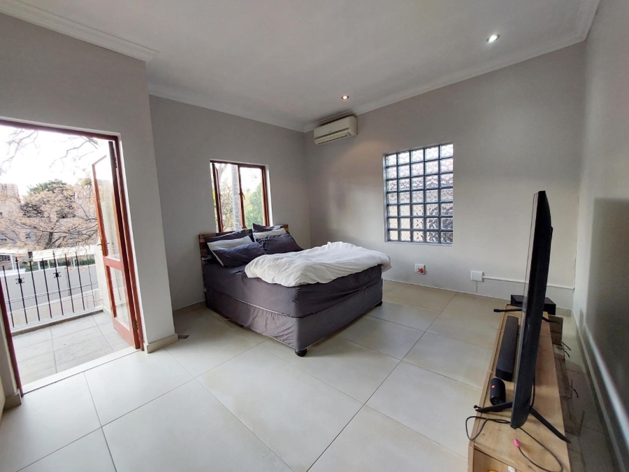 To Let 3 Bedroom Property for Rent in Morningside Gauteng