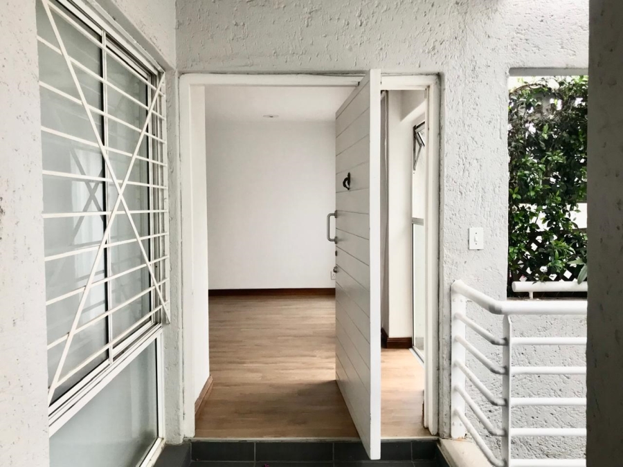 To Let 3 Bedroom Property for Rent in Melrose North Gauteng