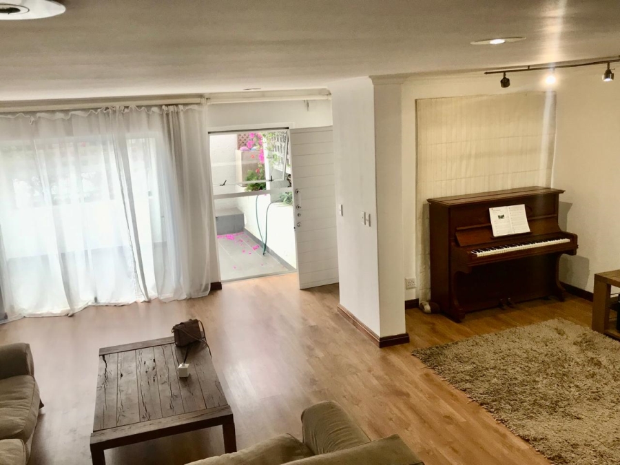 To Let 3 Bedroom Property for Rent in Melrose North Gauteng