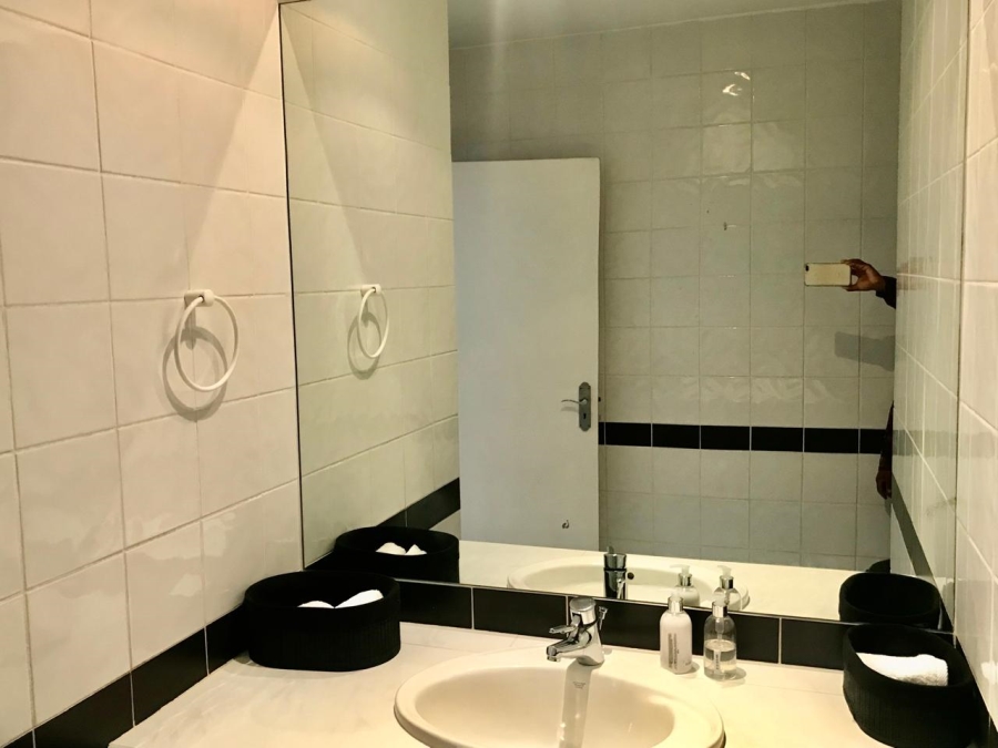 To Let 3 Bedroom Property for Rent in Melrose North Gauteng