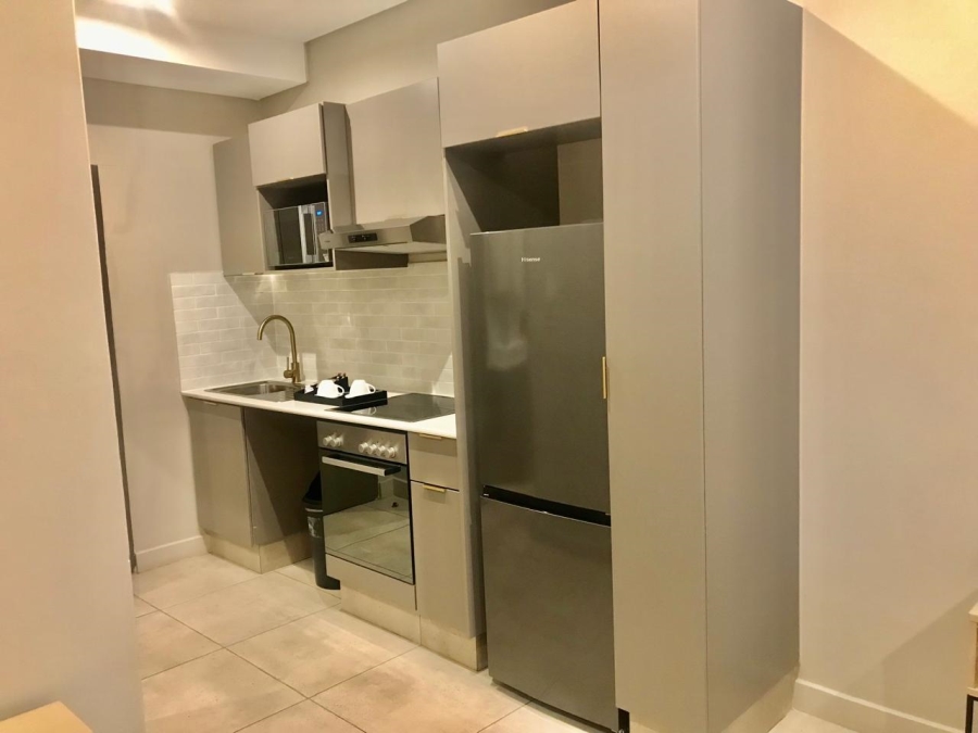 To Let 1 Bedroom Property for Rent in Sandown Gauteng