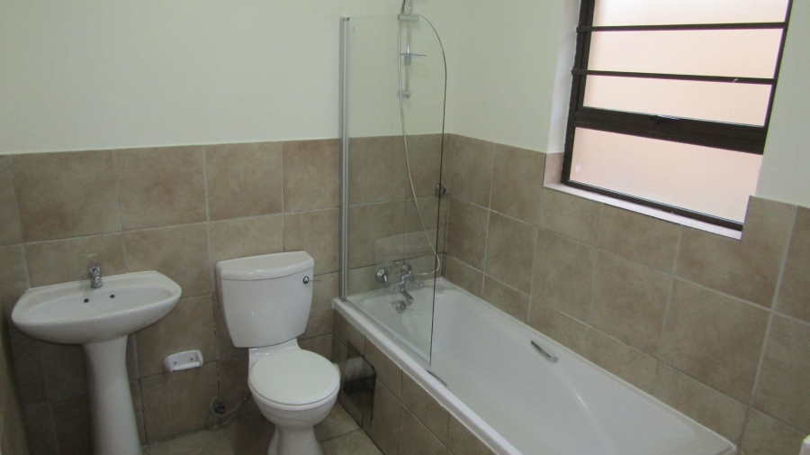 To Let 2 Bedroom Property for Rent in Noordhang Gauteng
