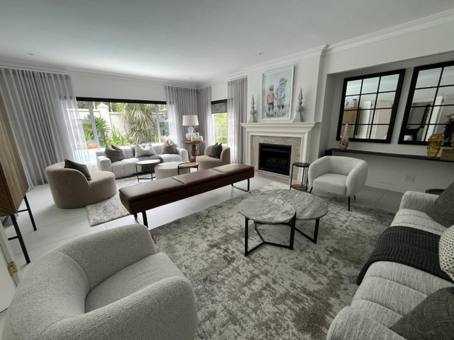 To Let 4 Bedroom Property for Rent in Atholl Gauteng