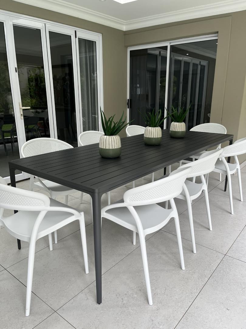 To Let 4 Bedroom Property for Rent in Atholl Gauteng