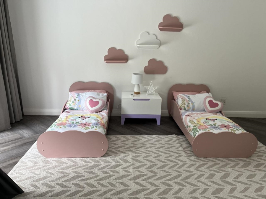 To Let 4 Bedroom Property for Rent in Atholl Gauteng