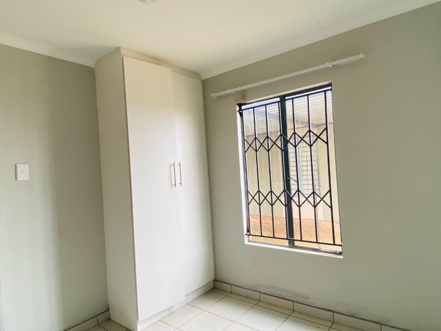 To Let 2 Bedroom Property for Rent in Sky City Gauteng
