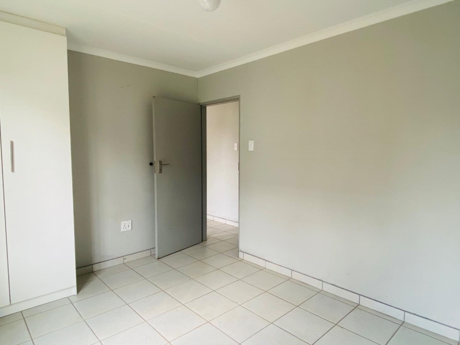 To Let 2 Bedroom Property for Rent in Sky City Gauteng