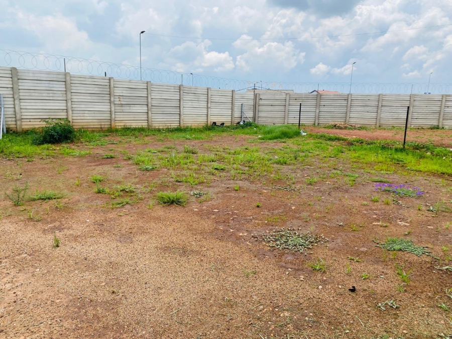 To Let 2 Bedroom Property for Rent in Sky City Gauteng