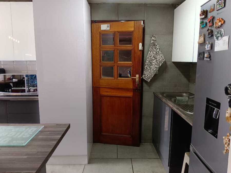 3 Bedroom Property for Sale in Clubview Gauteng