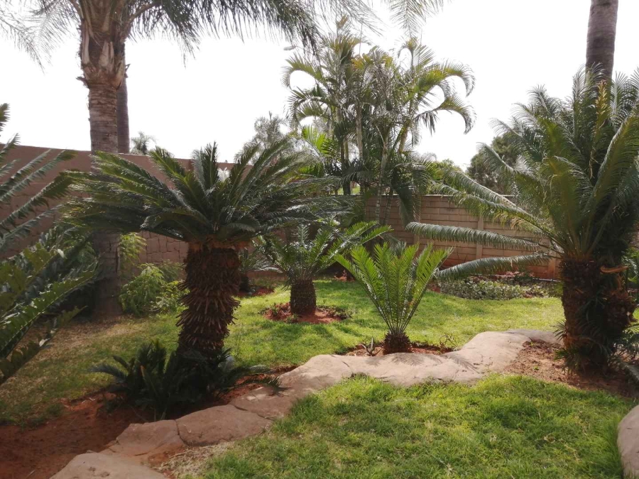 To Let 3 Bedroom Property for Rent in Doornpoort Gauteng