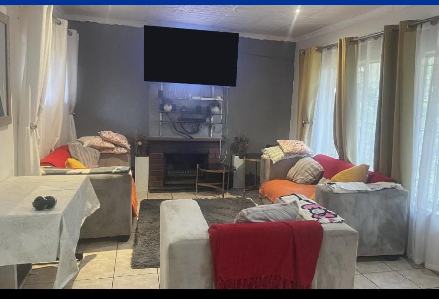 3 Bedroom Property for Sale in Birch Acres Gauteng