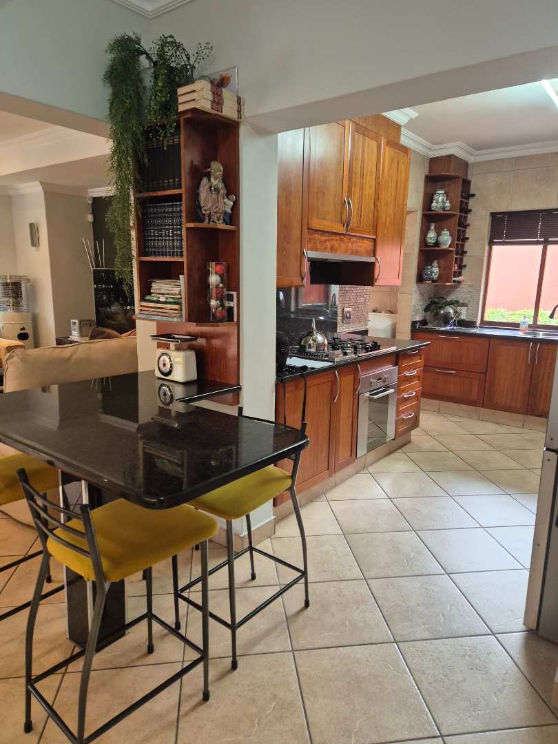 3 Bedroom Property for Sale in Faerie Glen Gauteng