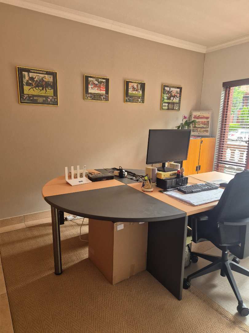 3 Bedroom Property for Sale in Faerie Glen Gauteng