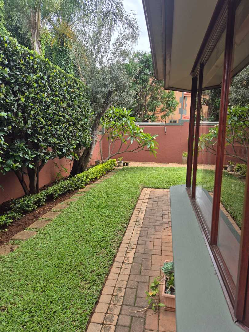 3 Bedroom Property for Sale in Faerie Glen Gauteng