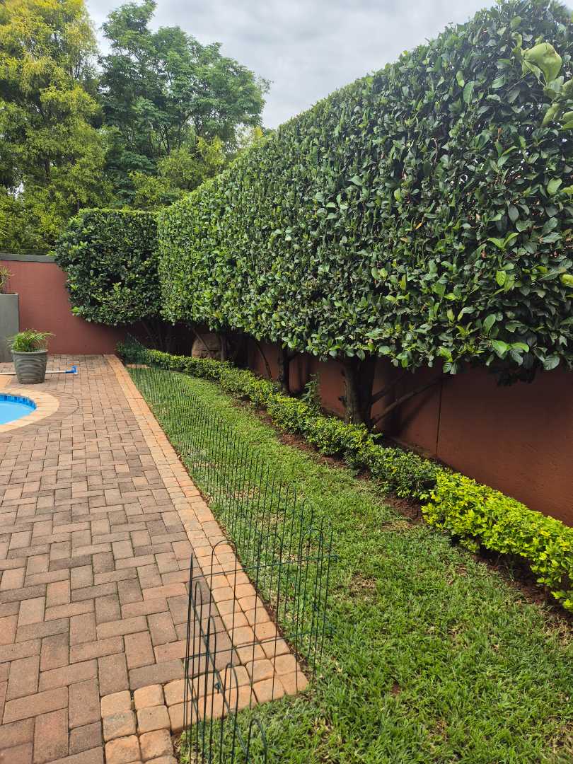 3 Bedroom Property for Sale in Faerie Glen Gauteng