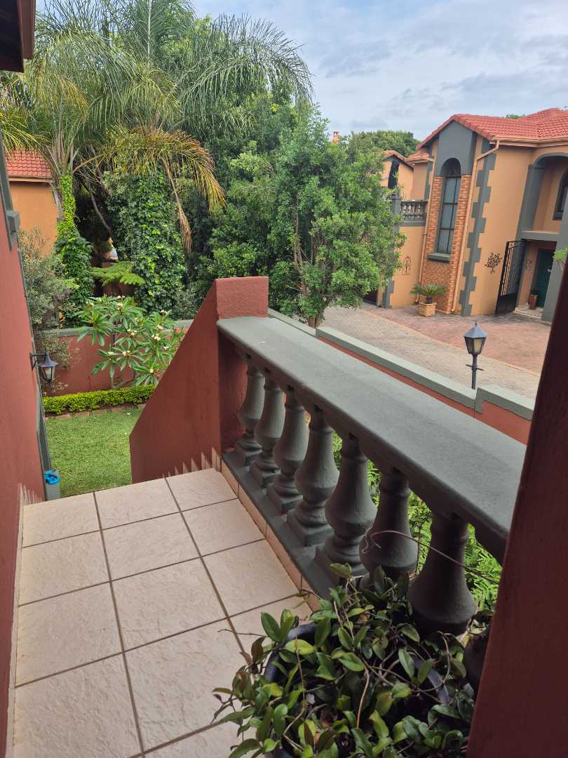 3 Bedroom Property for Sale in Faerie Glen Gauteng