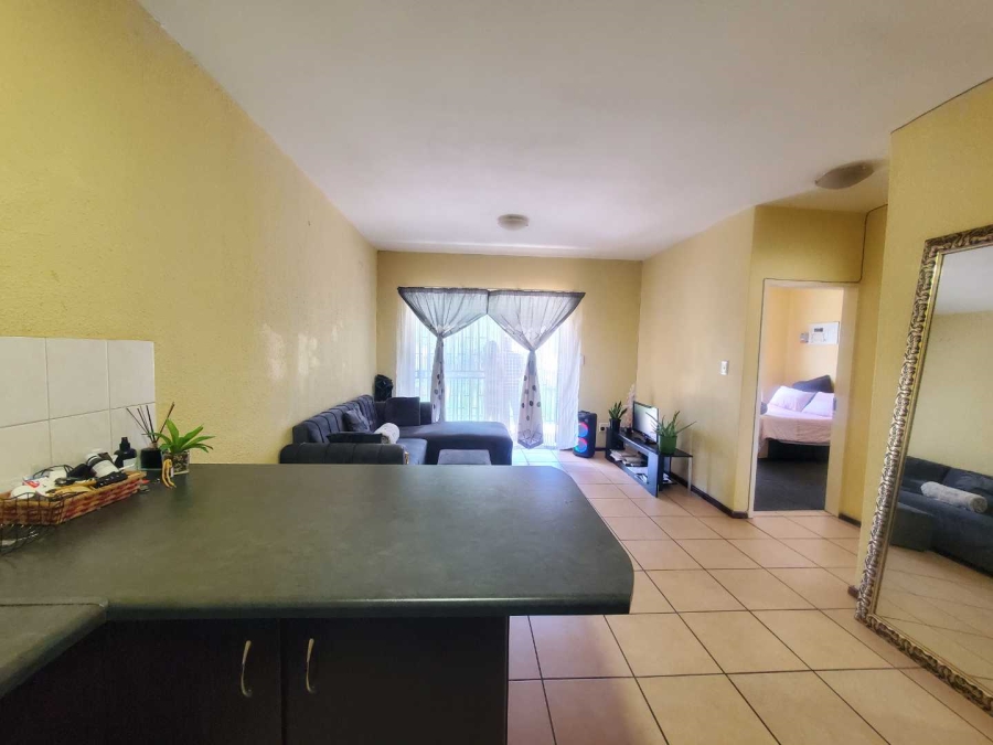 1 Bedroom Property for Sale in Willowbrook Gauteng