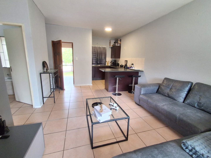1 Bedroom Property for Sale in Willowbrook Gauteng