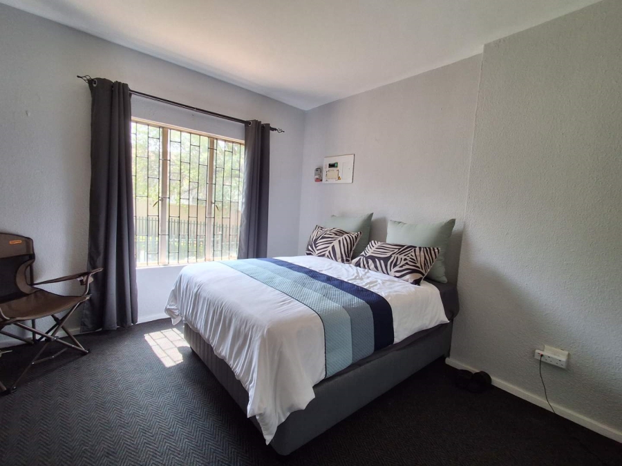 1 Bedroom Property for Sale in Willowbrook Gauteng