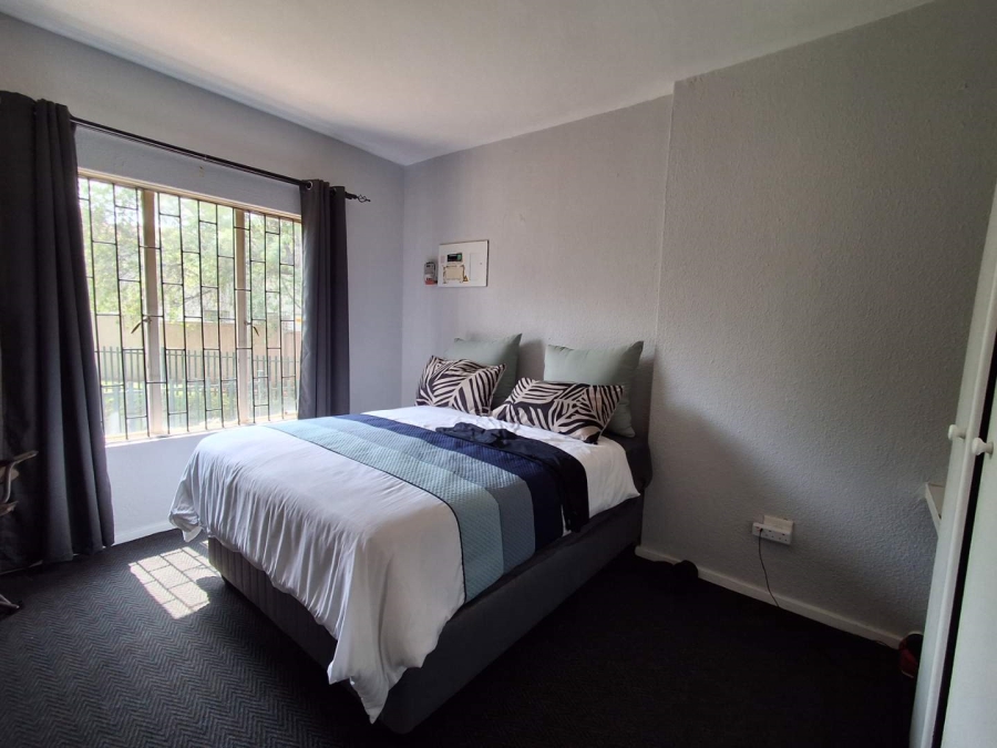 1 Bedroom Property for Sale in Willowbrook Gauteng