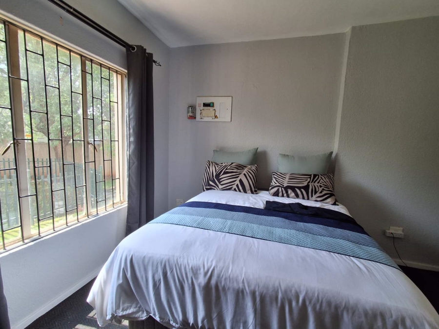 1 Bedroom Property for Sale in Willowbrook Gauteng
