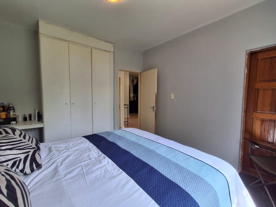 1 Bedroom Property for Sale in Willowbrook Gauteng