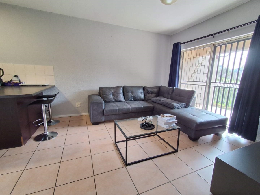 1 Bedroom Property for Sale in Willowbrook Gauteng