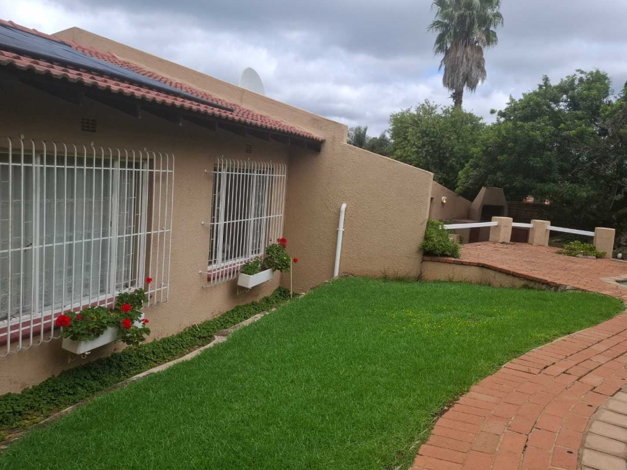 3 Bedroom Property for Sale in Glenvista Gauteng