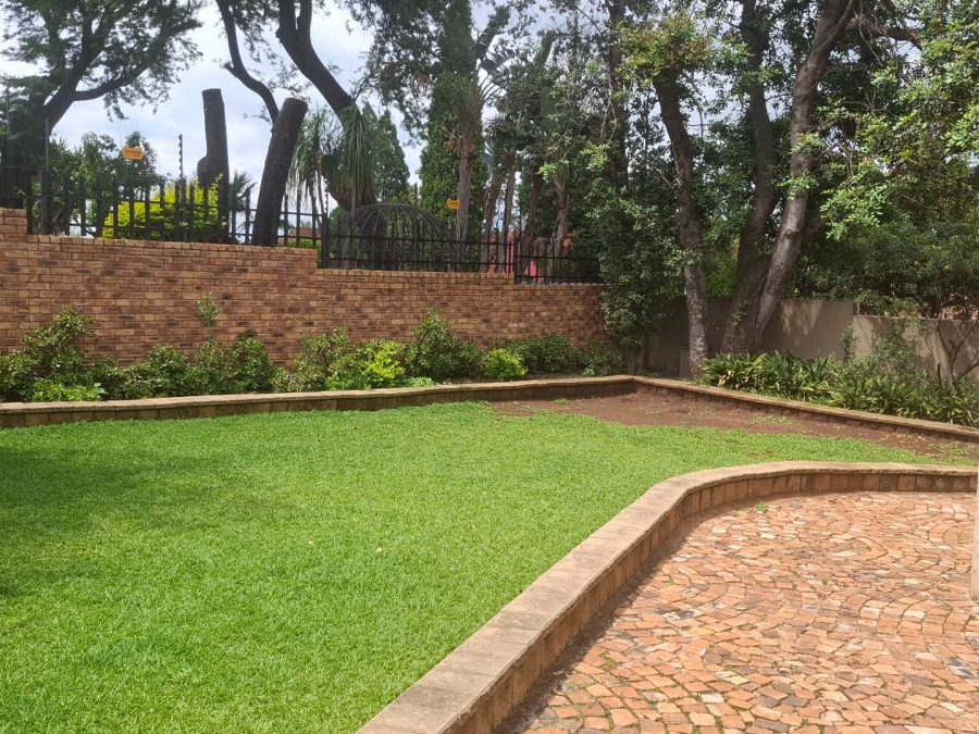 3 Bedroom Property for Sale in Glenvista Gauteng