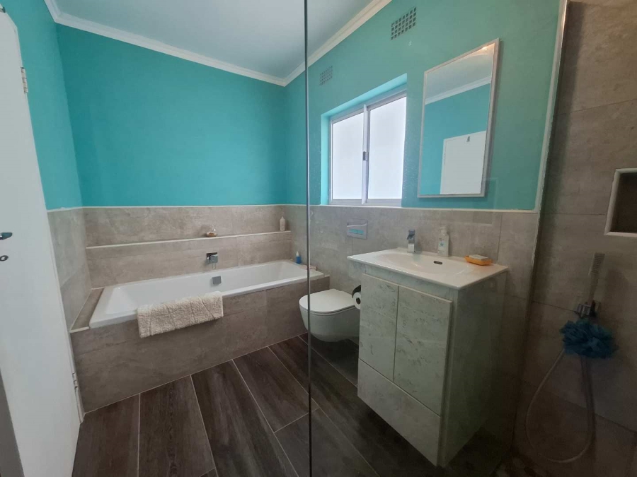 3 Bedroom Property for Sale in Glenvista Gauteng