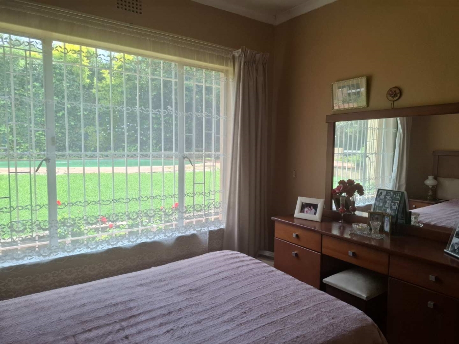 3 Bedroom Property for Sale in Glenvista Gauteng