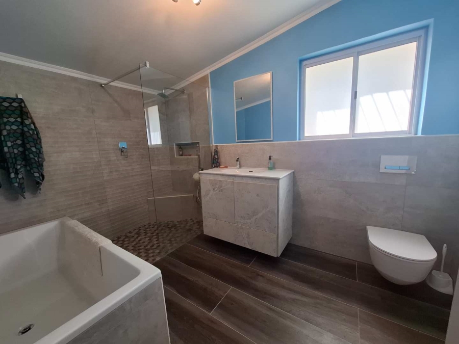 3 Bedroom Property for Sale in Glenvista Gauteng