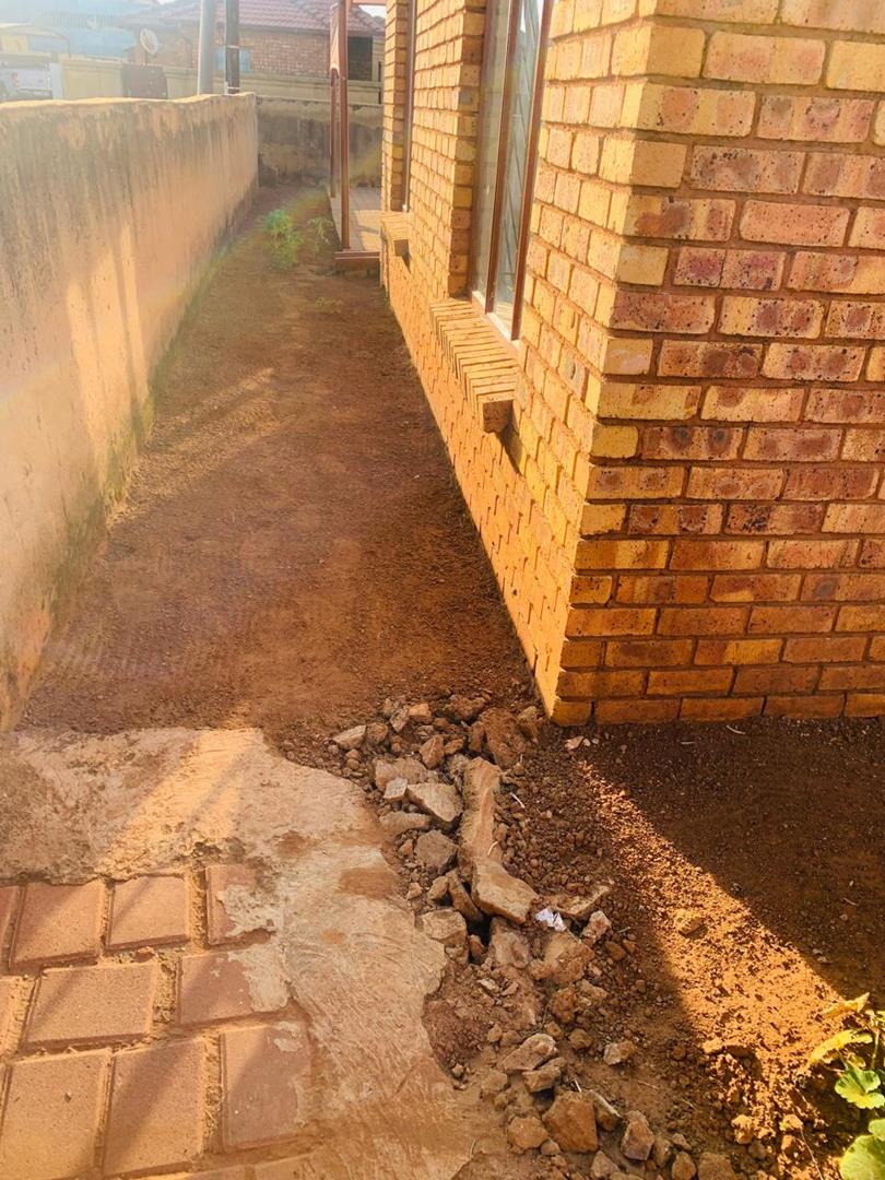 To Let 2 Bedroom Property for Rent in Soshanguve VV Gauteng