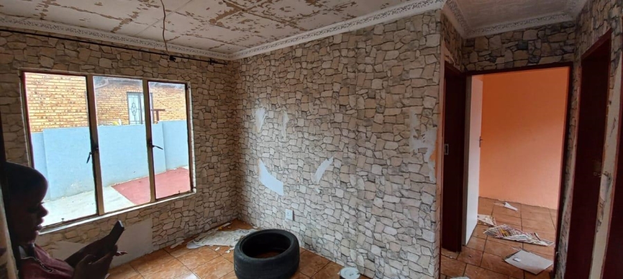 2 Bedroom Property for Sale in Mamelodi East Gauteng