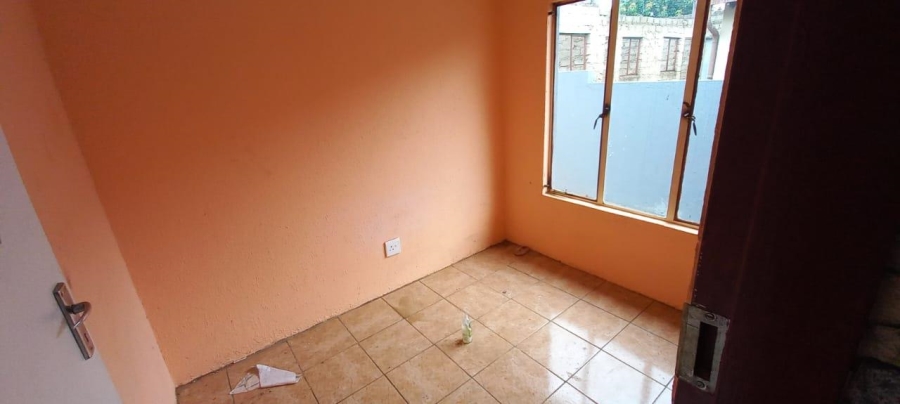 2 Bedroom Property for Sale in Mamelodi East Gauteng
