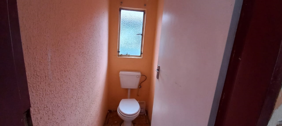 2 Bedroom Property for Sale in Mamelodi East Gauteng