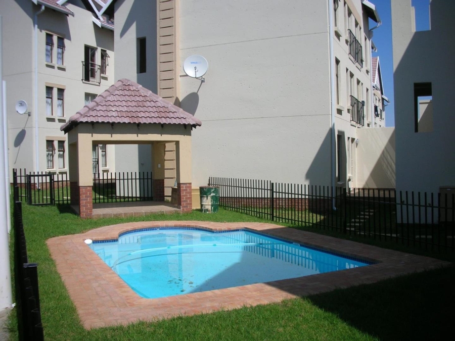 To Let 1 Bedroom Property for Rent in Kosmosdal Gauteng
