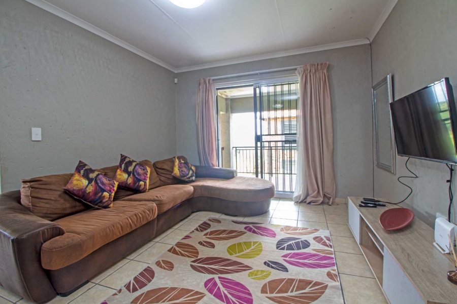 2 Bedroom Property for Sale in Wilgeheuwel Gauteng