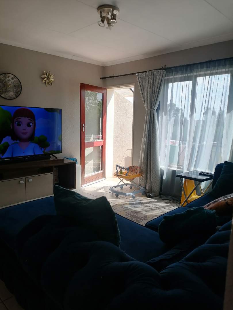 To Let 2 Bedroom Property for Rent in Helderwyk Gauteng