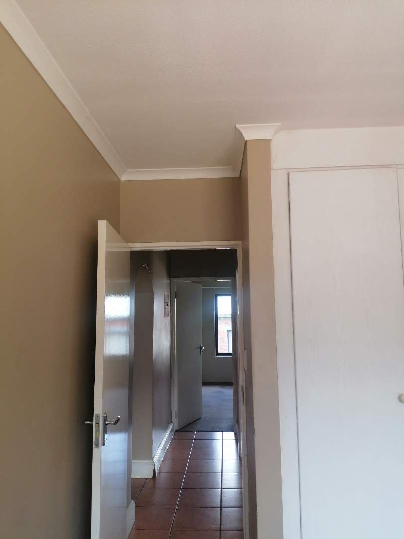 To Let 2 Bedroom Property for Rent in Helderwyk Gauteng