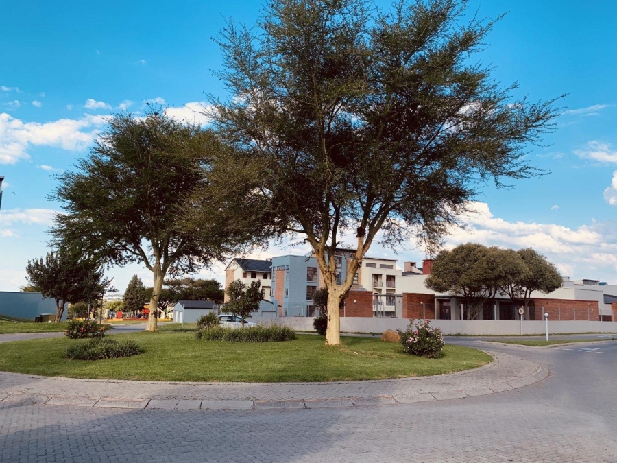 2 Bedroom Property for Sale in Midridge Park Gauteng