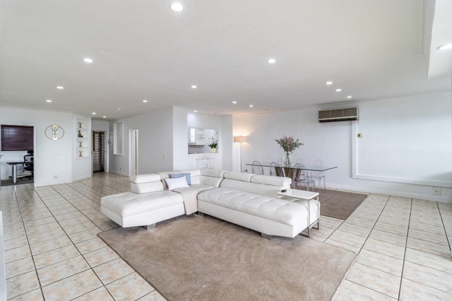 To Let 4 Bedroom Property for Rent in Morningside Gauteng