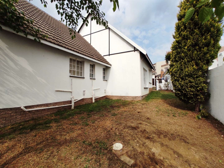 To Let 3 Bedroom Property for Rent in Randpark Gauteng