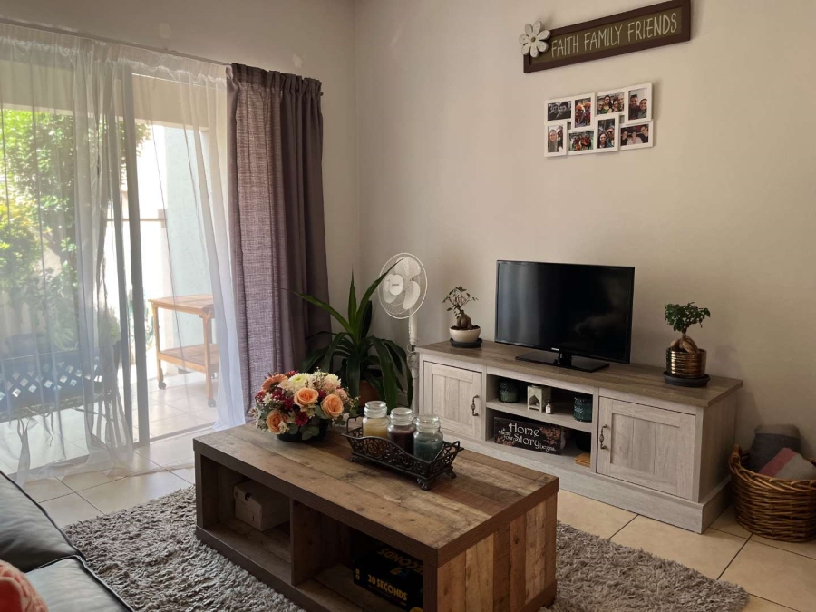 To Let 1 Bedroom Property for Rent in Ferndale Gauteng