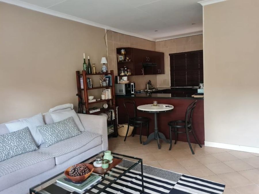 1 Bedroom Property for Sale in Zwartkop Golf Estate Gauteng