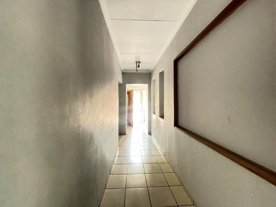 3 Bedroom Property for Sale in Birchleigh North Gauteng