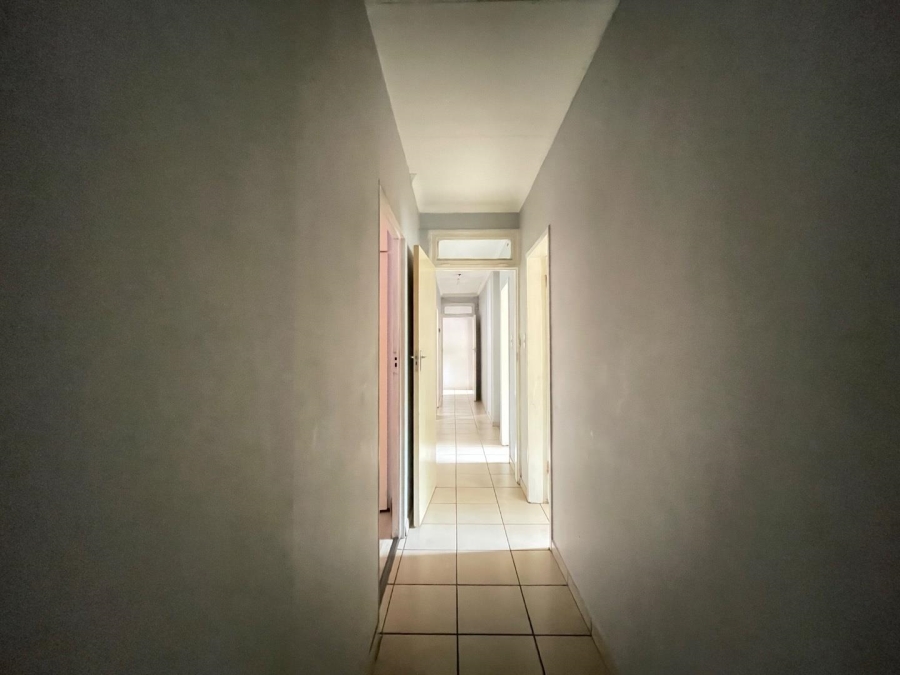 3 Bedroom Property for Sale in Birchleigh North Gauteng