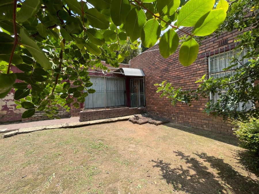 3 Bedroom Property for Sale in Birchleigh North Gauteng
